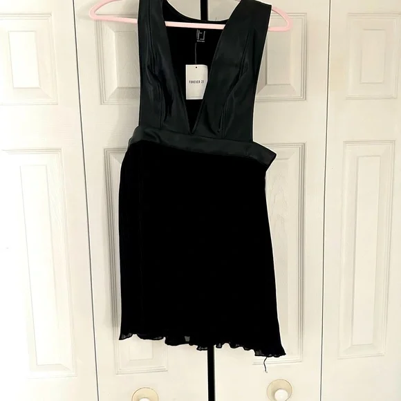 lulus black bridesmaid dresses Black Faux Leather Belted Mini Skirt